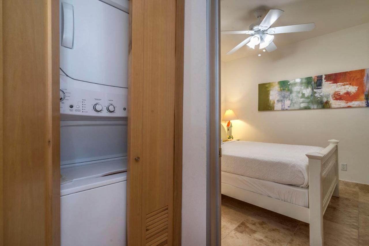 Apartamento Sea Deuce By The Ocean Galveston Exterior foto
